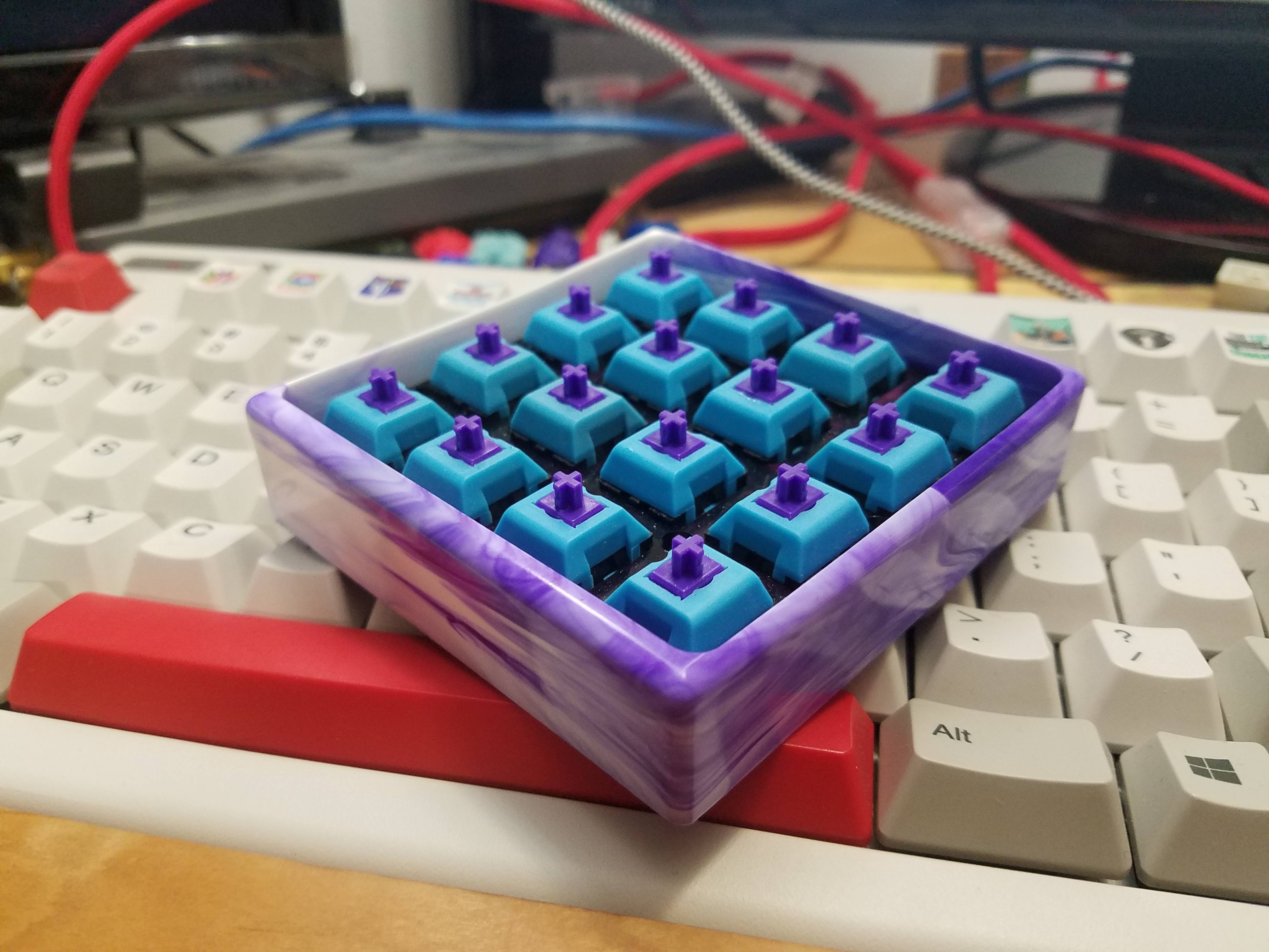 Custom resin case from Idea23